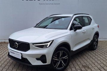 Volvo XC40 B3 Plus Dark