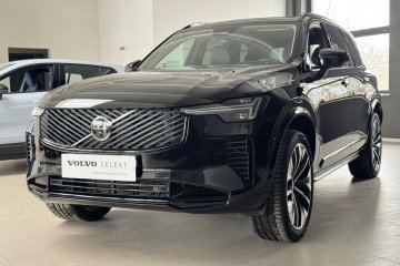 Volvo XC90 B5 AWD Ultra Dark