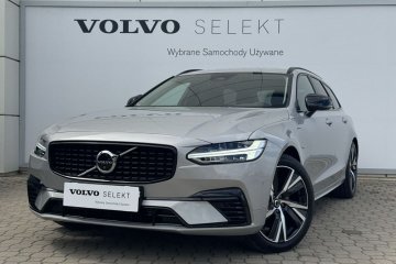 Volvo V90 T6 AWD Plug-In Hybrid Plus Dark
